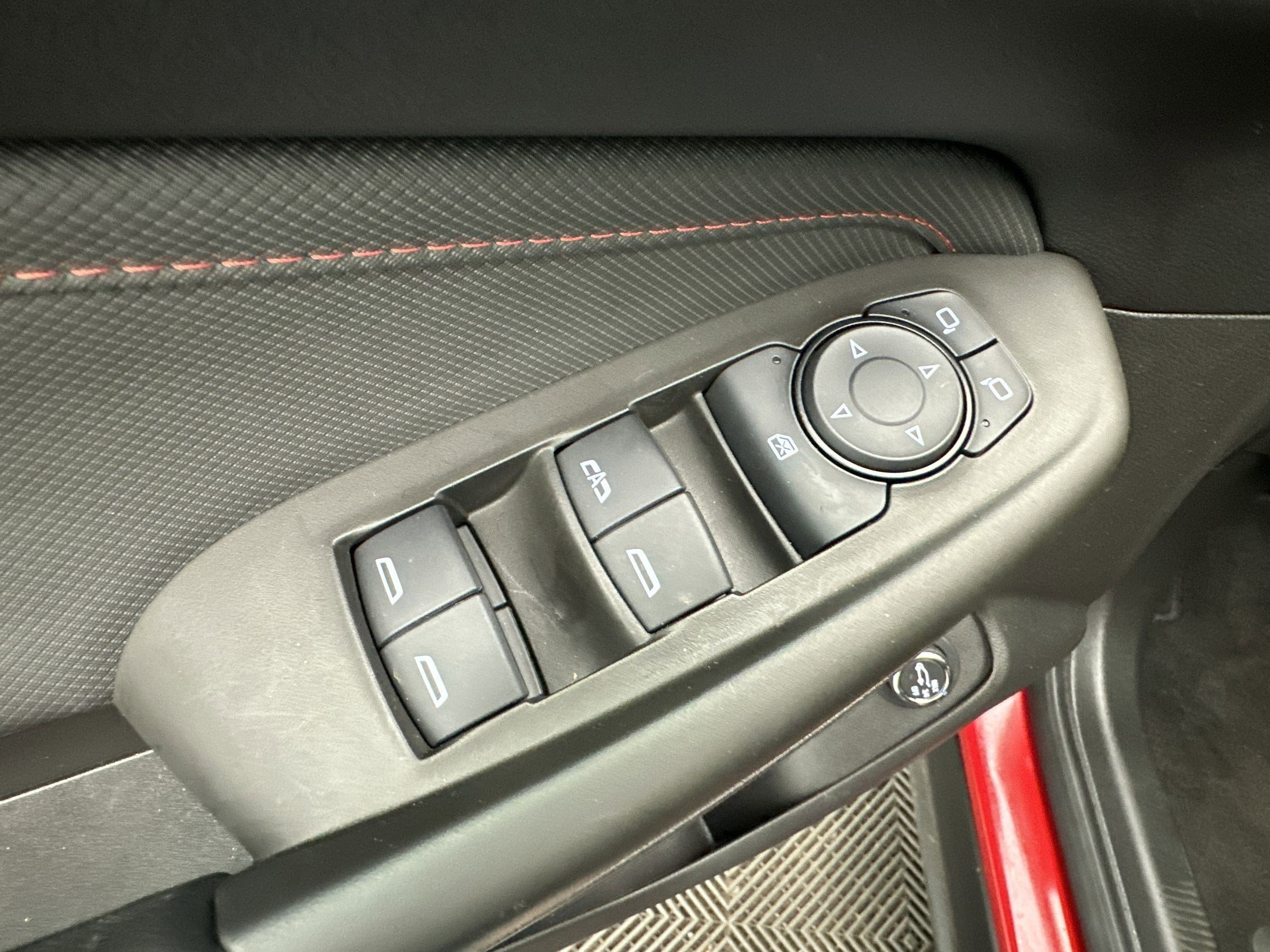 Certified 2026 Chevrolet TrailBlazer RS w/ Convenience Package image 12