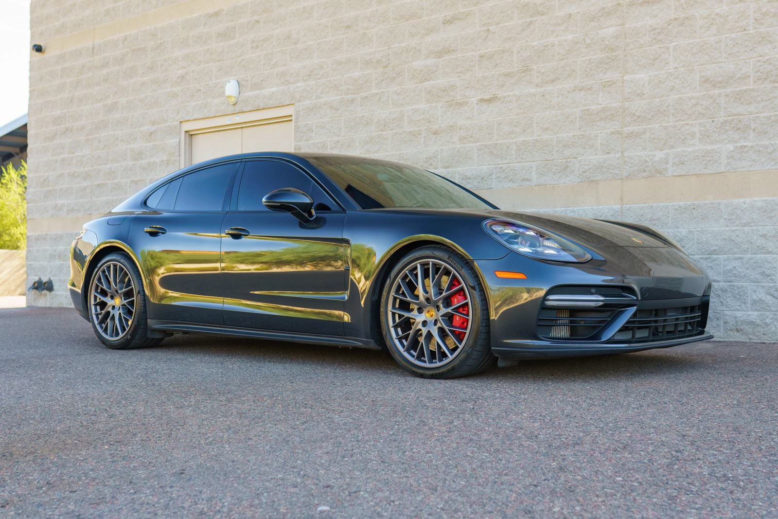 Used 2017 Porsche Panamera Turbo AWD/4WD image 5