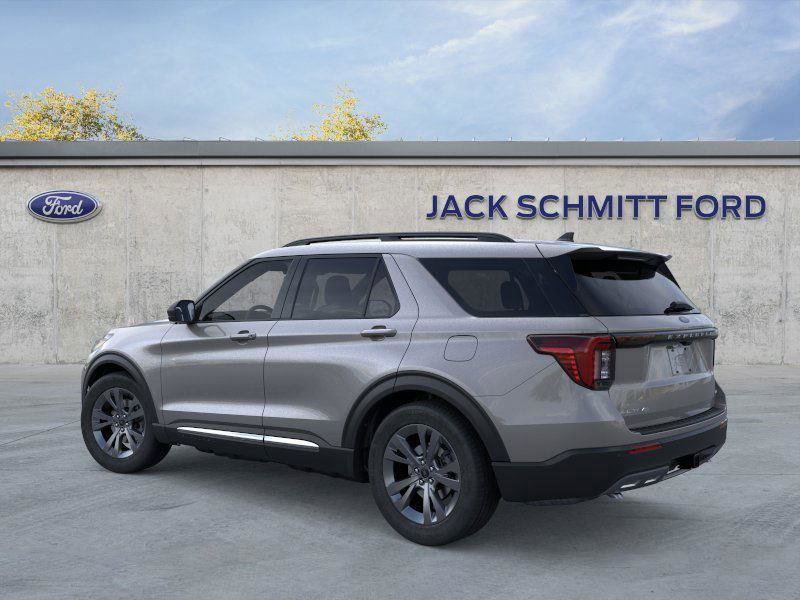 New 2025 Ford Explorer Active w/ Active Comfort Package image 4