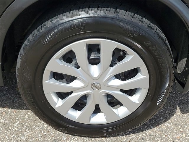 Used 2018 Nissan Rogue S image 7