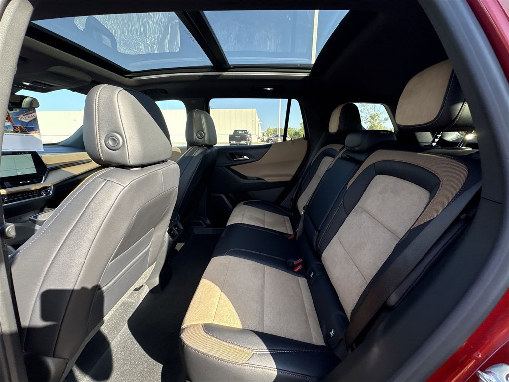 New 2026 Chevrolet Equinox ACTIV w/ Convenience Package III image 25