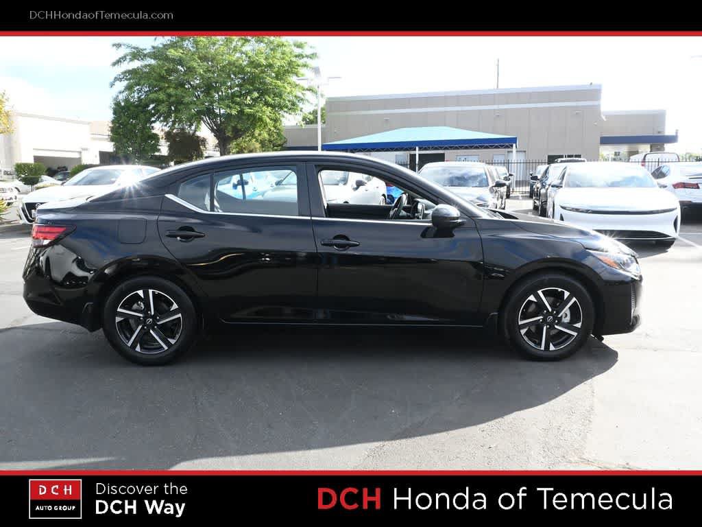 Used 2025 Nissan Sentra SV FWD image 5