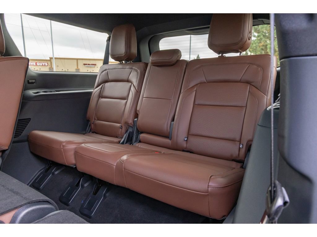 Used 2025 Lincoln Navigator L Reserve image 15