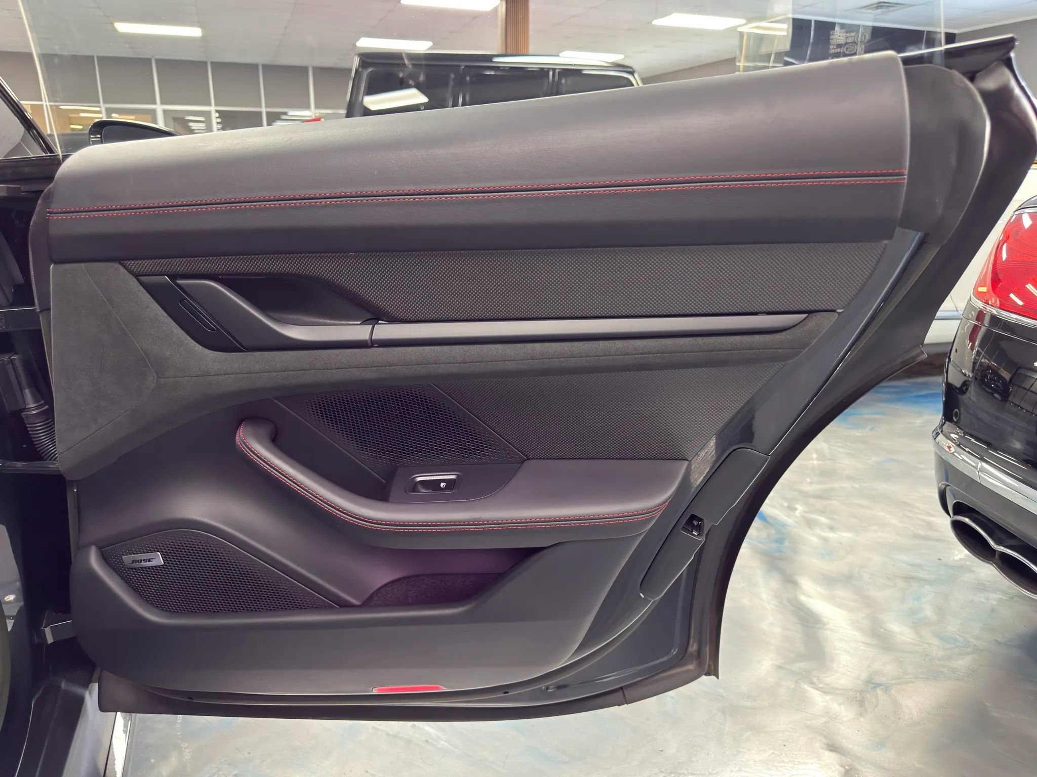 Used 2022 Porsche Taycan GTS AWD/4WD image 16