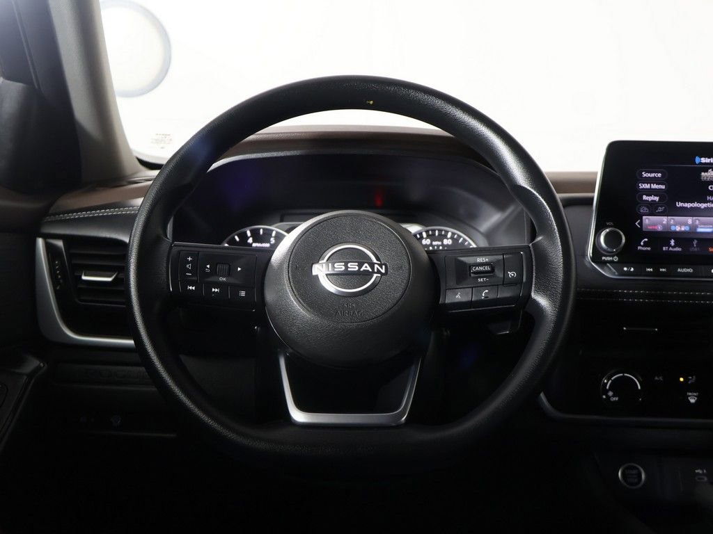 Used 2023 Nissan Rogue S AWD/4WD image 31