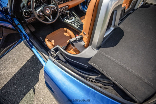 Used 2017 FIAT 124 Spider Lusso RWD image 46
