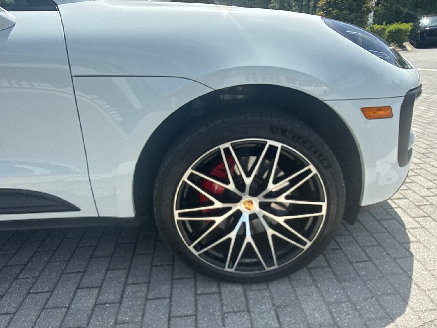 Used 2022 Porsche Macan S AWD/4WD image 6