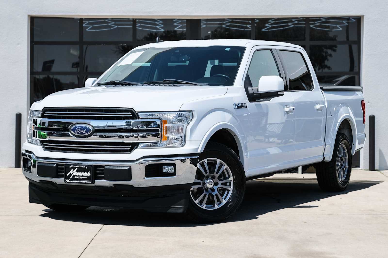 Used 2019 Ford F150 Lariat RWD image 1