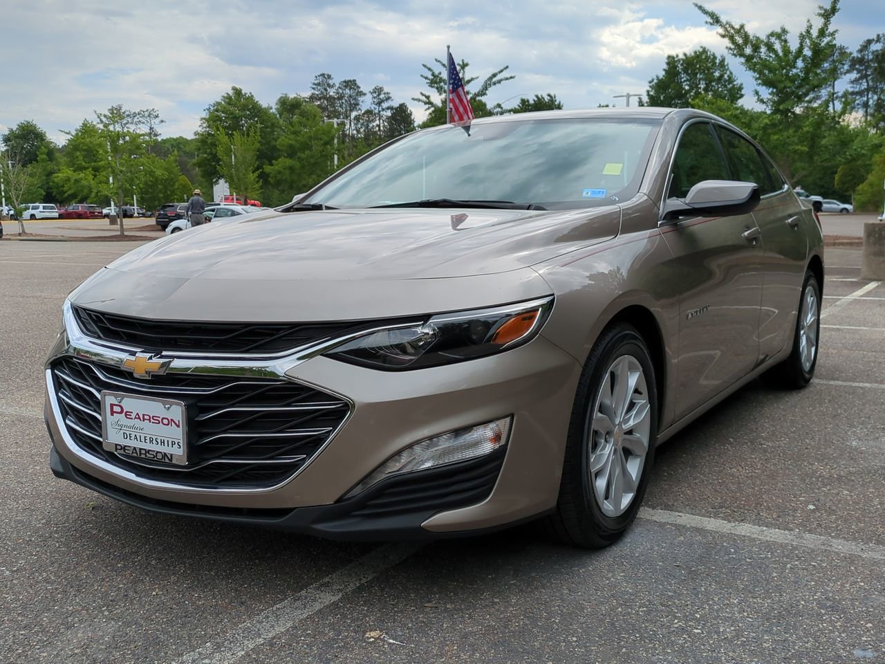 Used 2025 Chevrolet Malibu LT FWD image 8