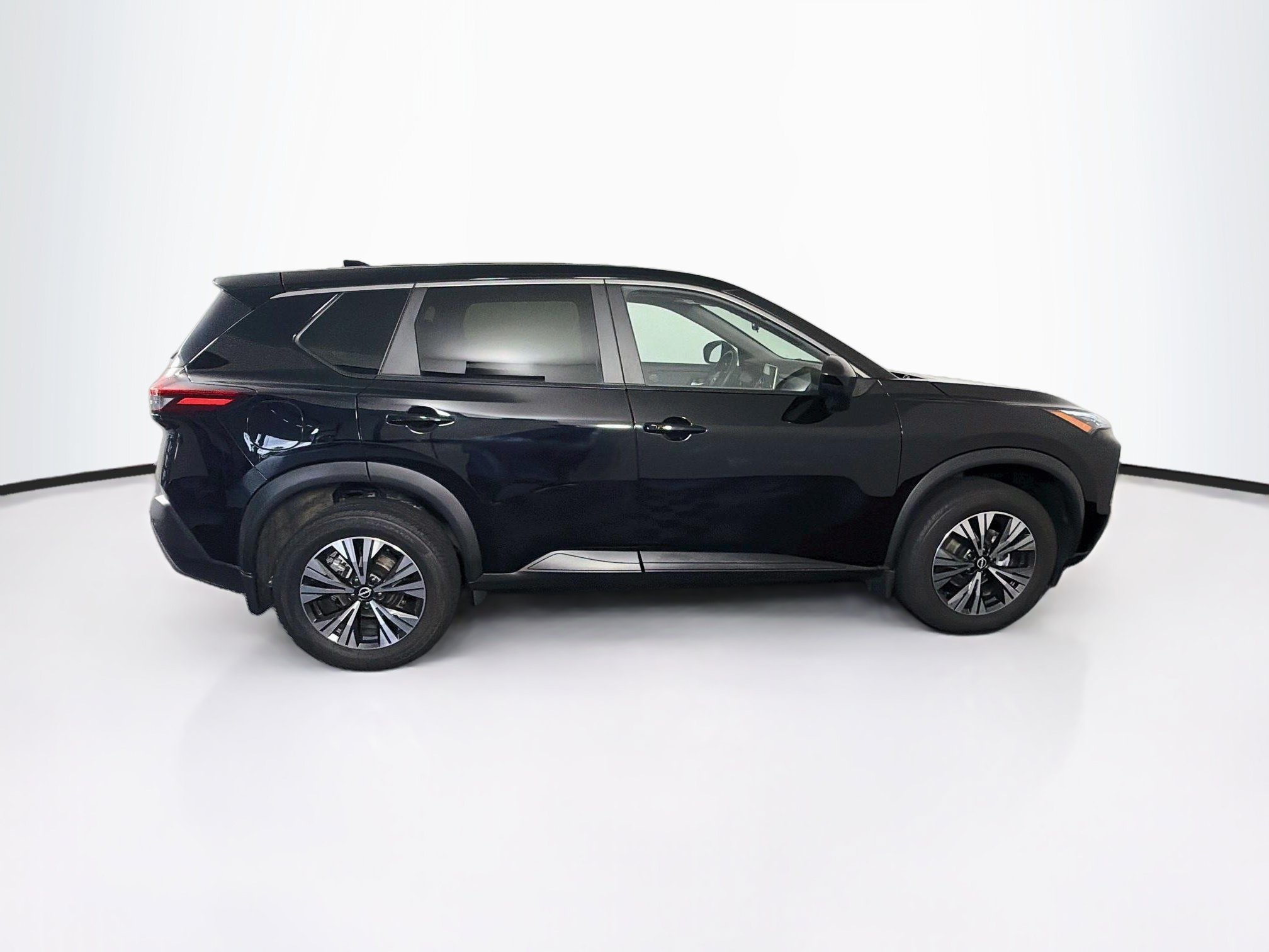Used 2023 Nissan Rogue SV AWD/4WD image 10