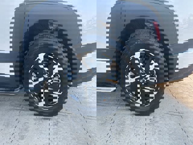 New 2026 Hyundai Ioniq 9 SE image 40