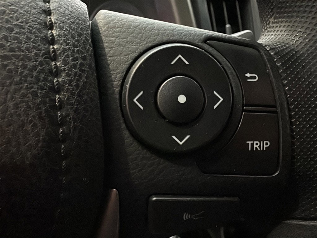 Used 2017 Toyota RAV4 LE image 20