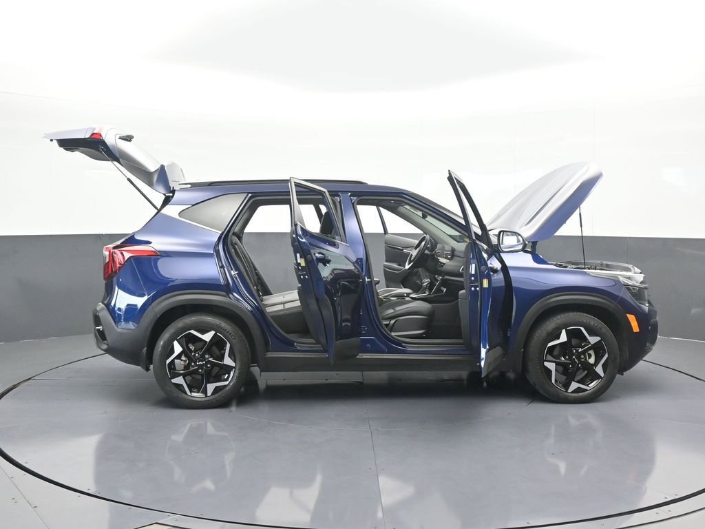 Used 2024 Kia Seltos EX image 70