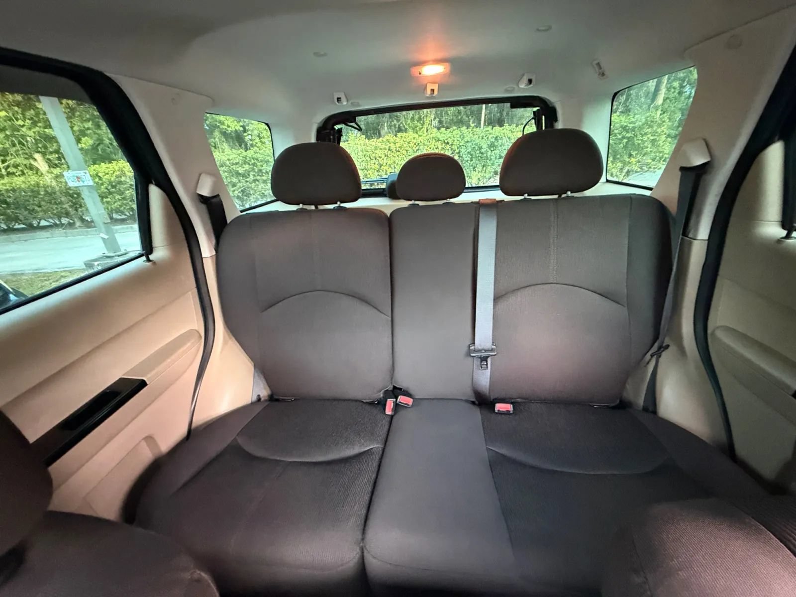 Used 2008 MAZDA Tribute i Sport FWD image 27