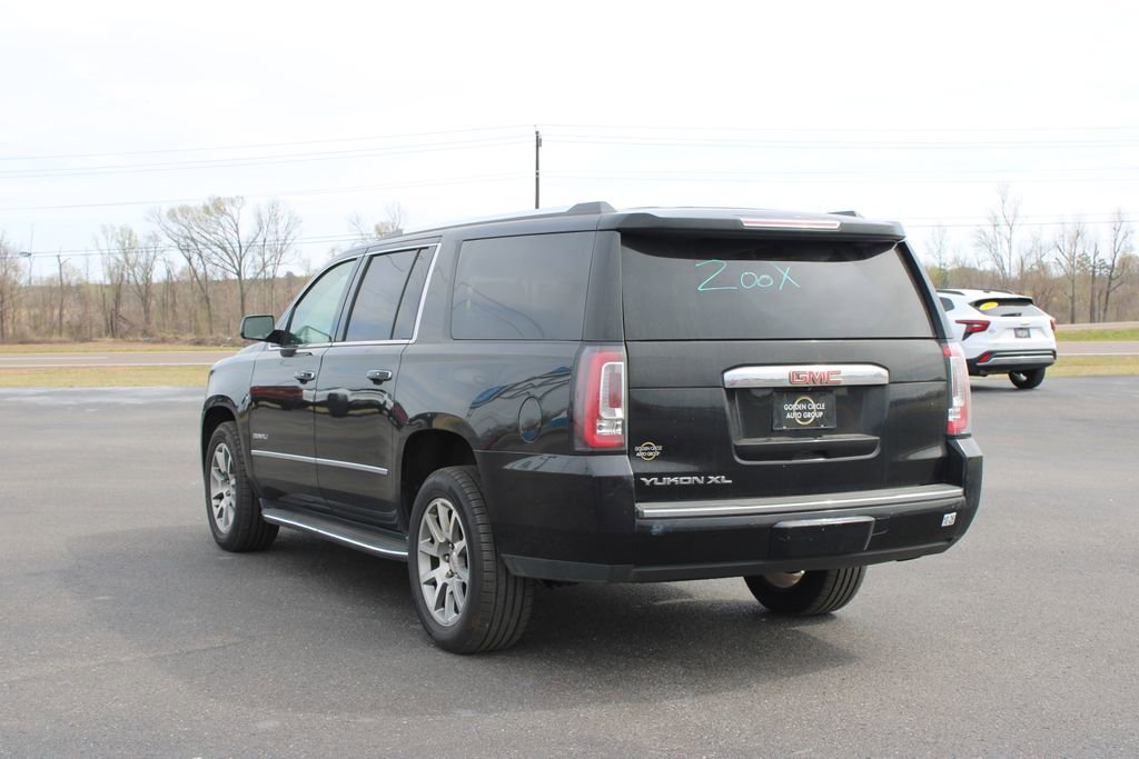 Used 2020 GMC Yukon XL Denali RWD image 7