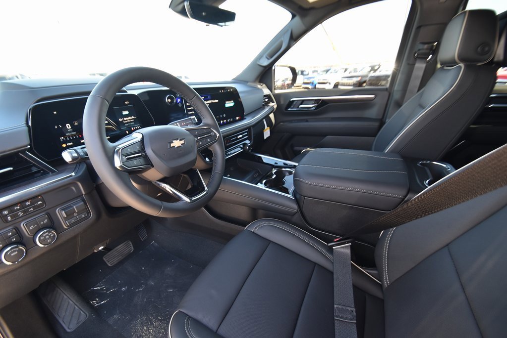 New 2026 Chevrolet Suburban Premier image 10