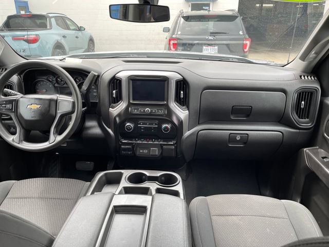 Used 2021 Chevrolet Silverado 1500 Custom AWD/4WD image 31