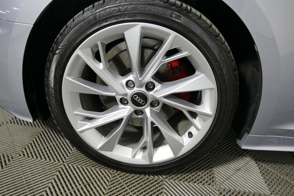 Used 2022 Audi A5 2.0T Premium w/ Convenience Package AWD/4WD image 9