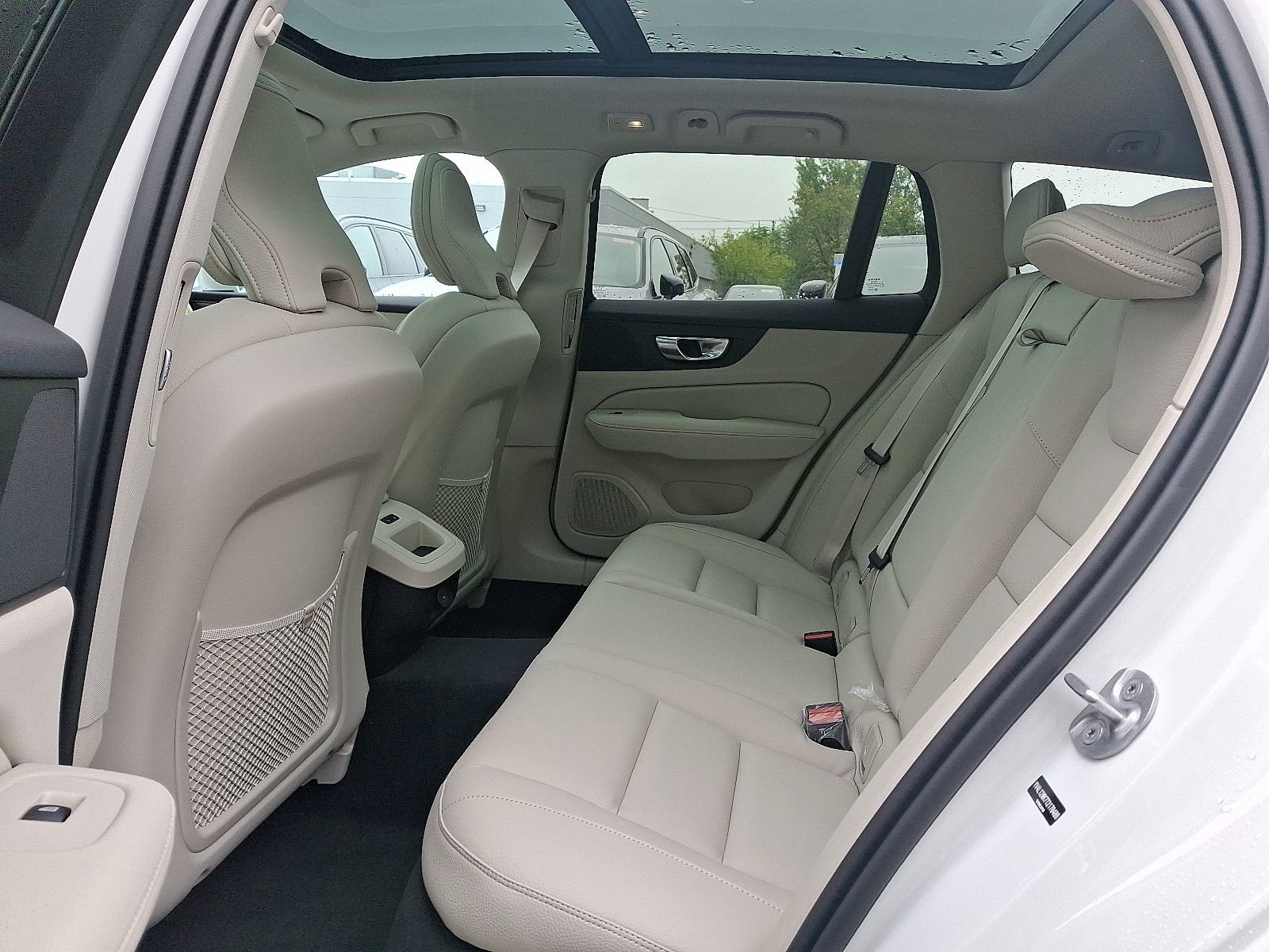 New 2026 Volvo V60 B5 Cross Country Plus w/ Protection Package Premier image 10