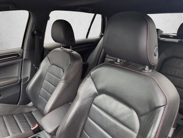 Used 2015 Volkswagen GTI Autobahn w/ Lighting Package (SEL) FWD image 10