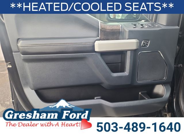 Used 2022 Ford F250 Lariat w/ Black Appearance Package image 18