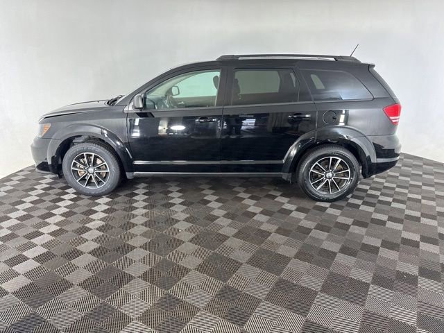 Used 2017 Dodge Journey SE w/ Flexible Seating Group FWD image 6