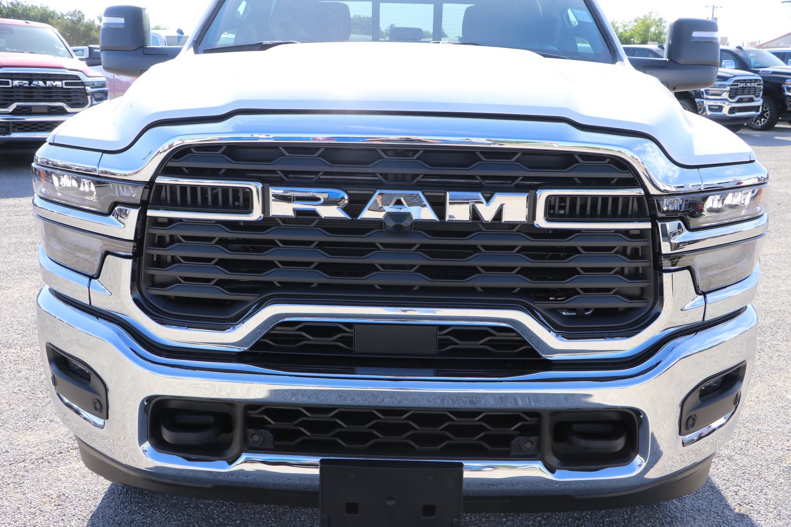 New 2025 RAM 2500 Tradesman AWD/4WD image 2