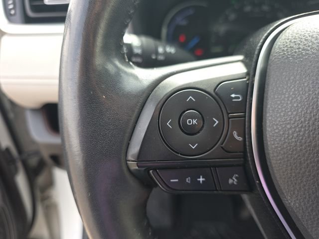 Used 2020 Toyota RAV4 Limited image 15