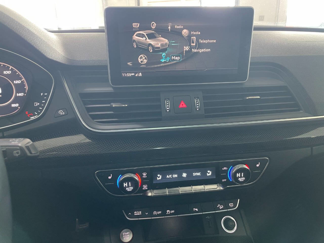 Used 2018 Audi SQ5 Premium Plus w/ Navigation Package image 35