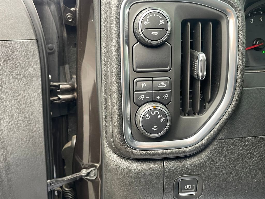 Used 2019 Chevrolet Silverado 1500 RST w/ All-Star Edition image 21