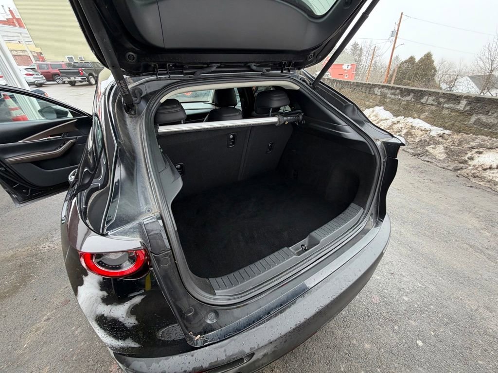 Used 2022 MAZDA CX-30 AWD 2.5 S w/ Premium Package image 11