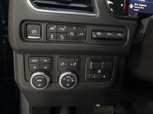 Used 2021 GMC Yukon AT4 w/ AT4 Premium Plus Package AWD/4WD image 33