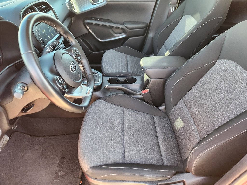 Used 2021 Kia Soul GT-Line image 13