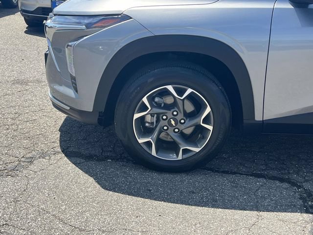 Certified 2024 Chevrolet Trax LT FWD image 13
