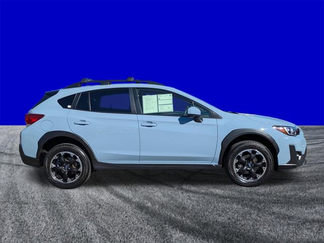 Used 2022 Subaru Crosstrek 2.0i Premium w/ Moonroof Package image 3