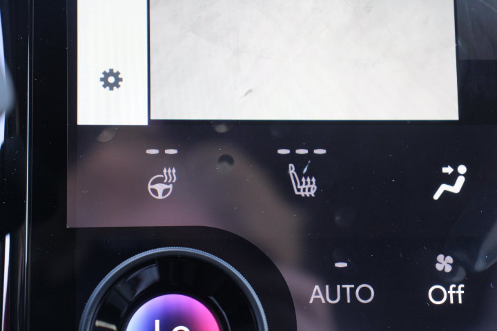 New 2026 Toyota C-HR AWD/4WD image 17