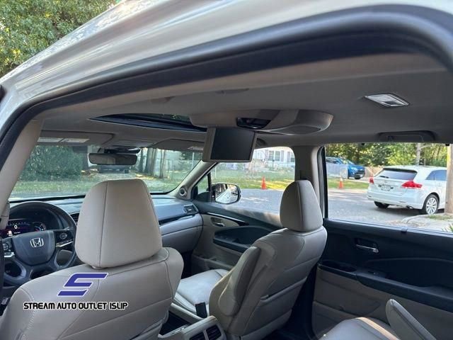 Used 2022 Honda Pilot Touring image 27