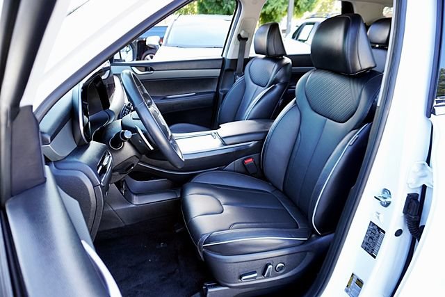 Certified 2025 Hyundai Palisade SEL FWD image 15