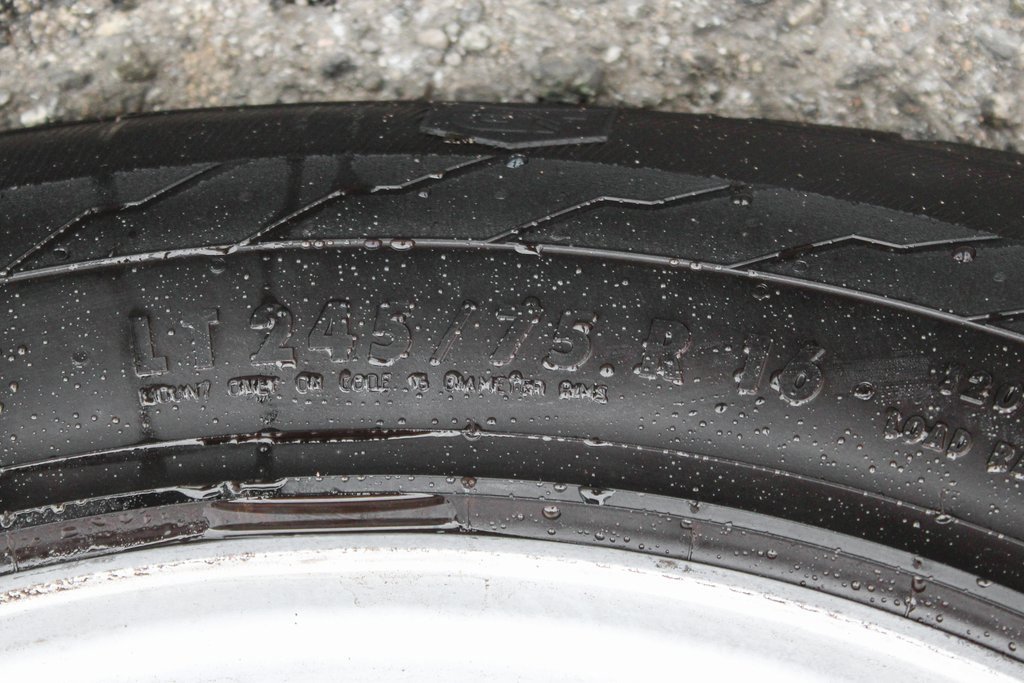 Used 2014 Ford E-350 and Econoline 350 Super Duty w/ Power Windows & Locks Group image 35