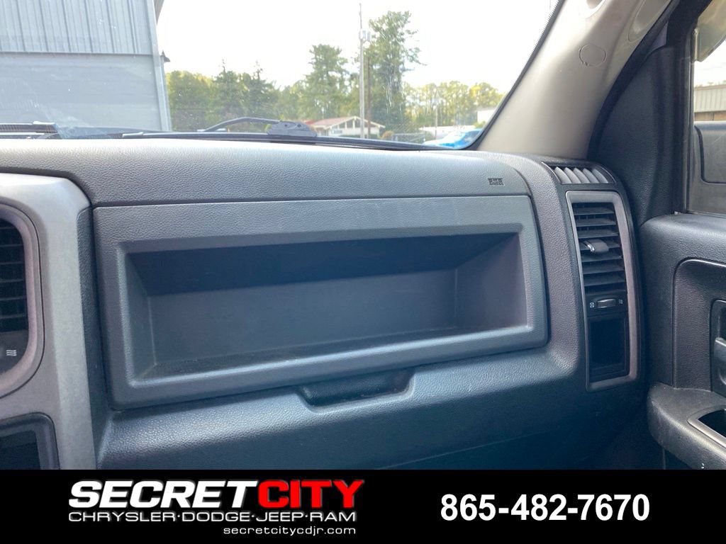 Used 2014 RAM 2500 Tradesman w/ Chrome Appearance Group AWD/4WD image 12