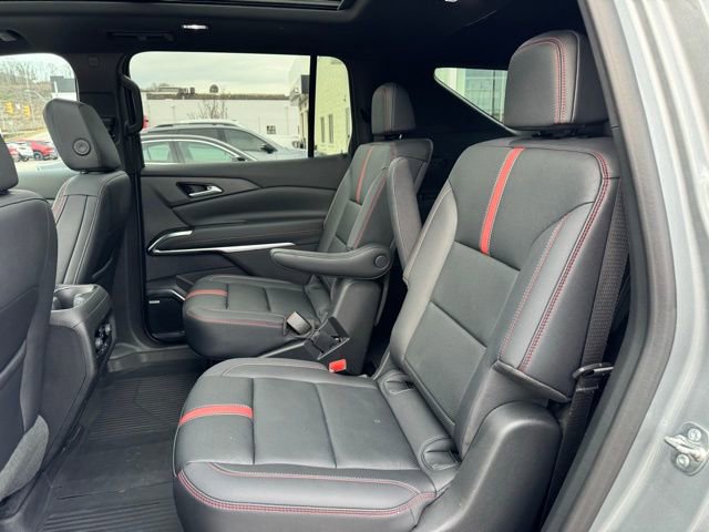 Certified 2024 Chevrolet Traverse RS w/ LPO, Floor Liner Package image 9