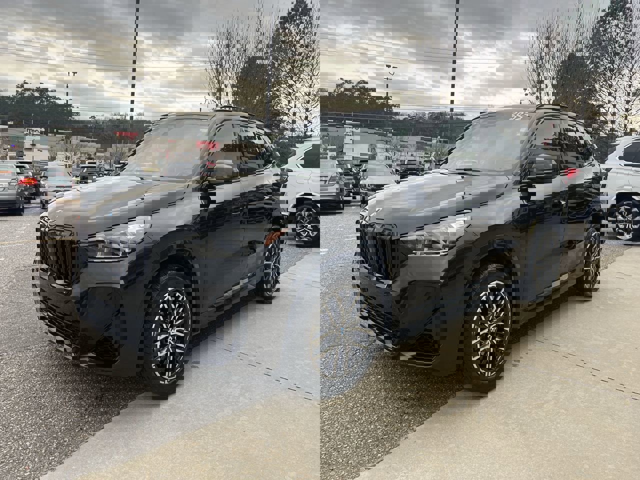 Certified 2023 BMW X1 xDrive28i w/ M Sport Package image 4