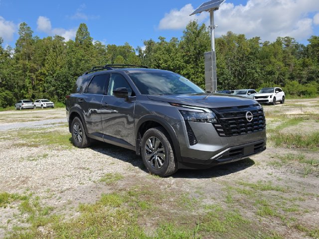 New 2026 Nissan Pathfinder SV FWD image 2
