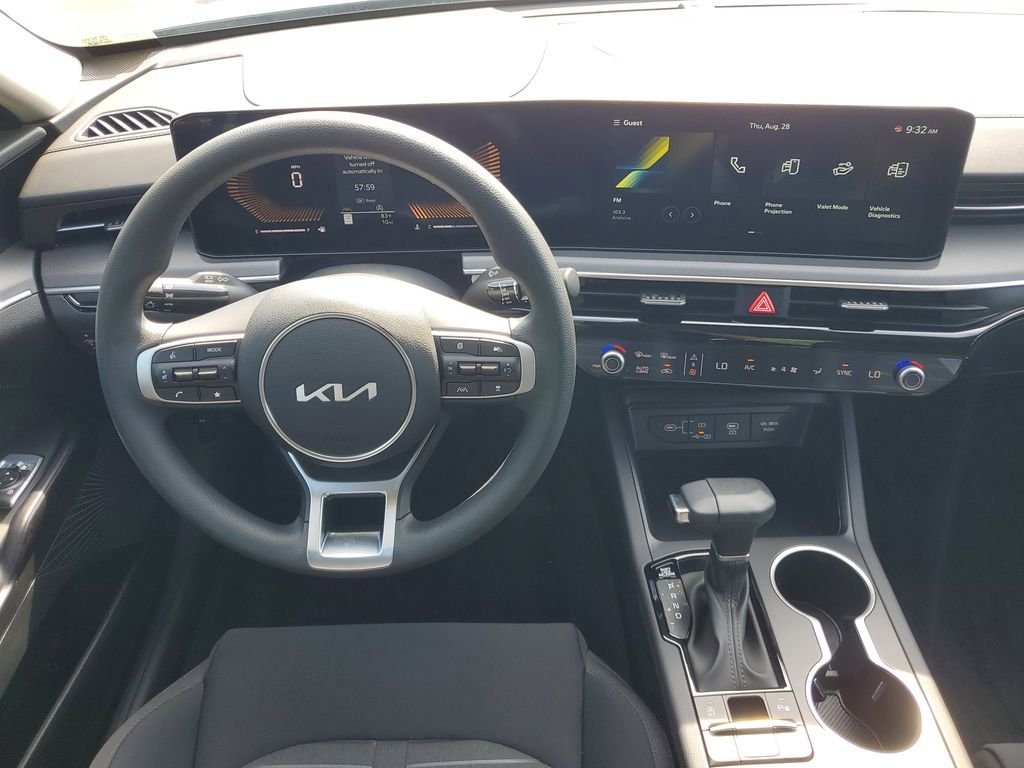 New 2026 Kia K5 LXS FWD image 21
