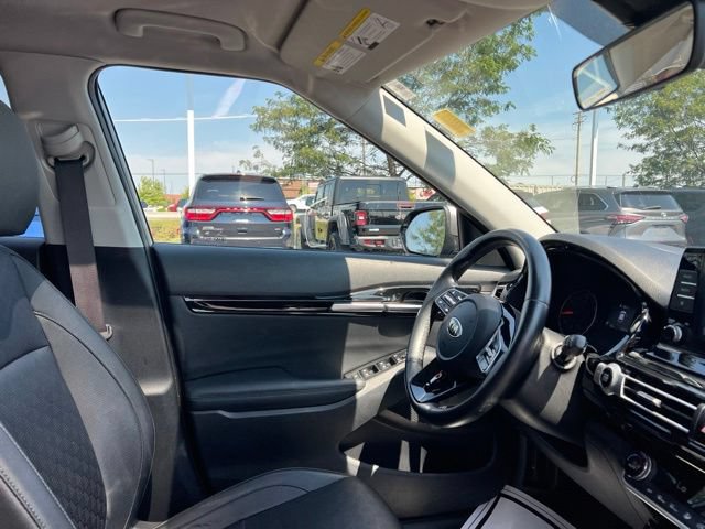 Certified 2021 Kia Seltos EX AWD/4WD image 37