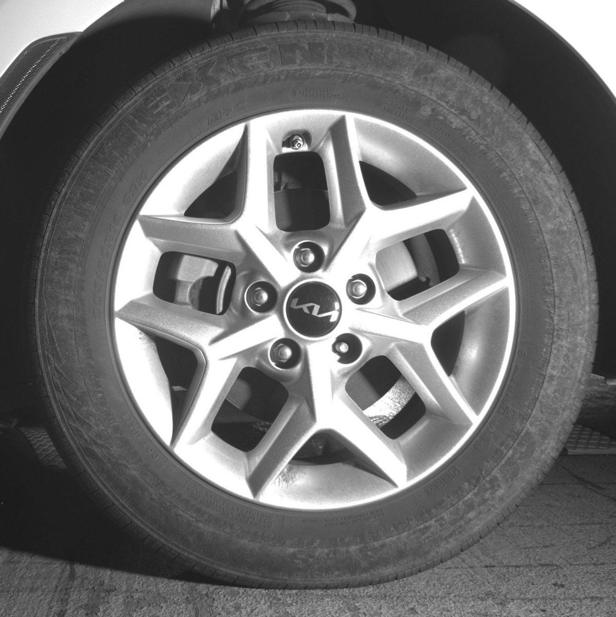 Used 2025 Kia Soul LX w/ LX Technology Package image 12