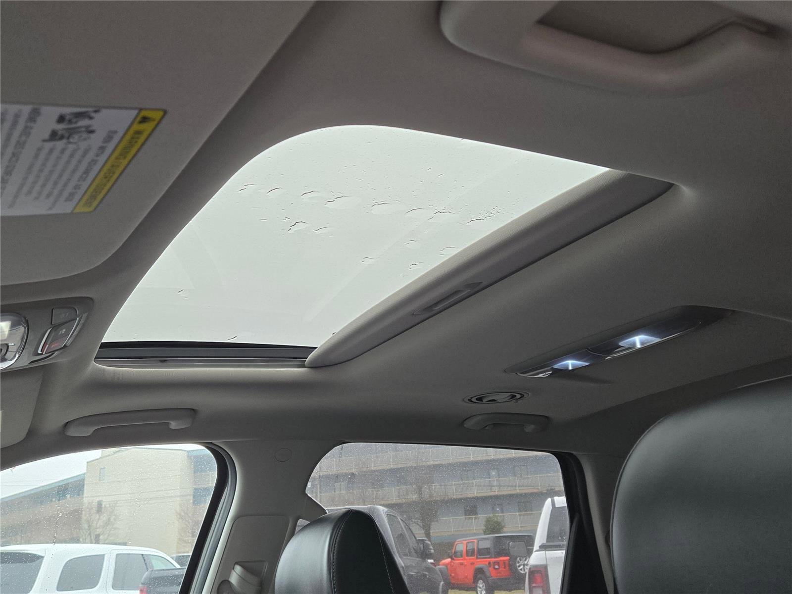 Used 2024 Kia Telluride S w/ S Sunroof Package image 23