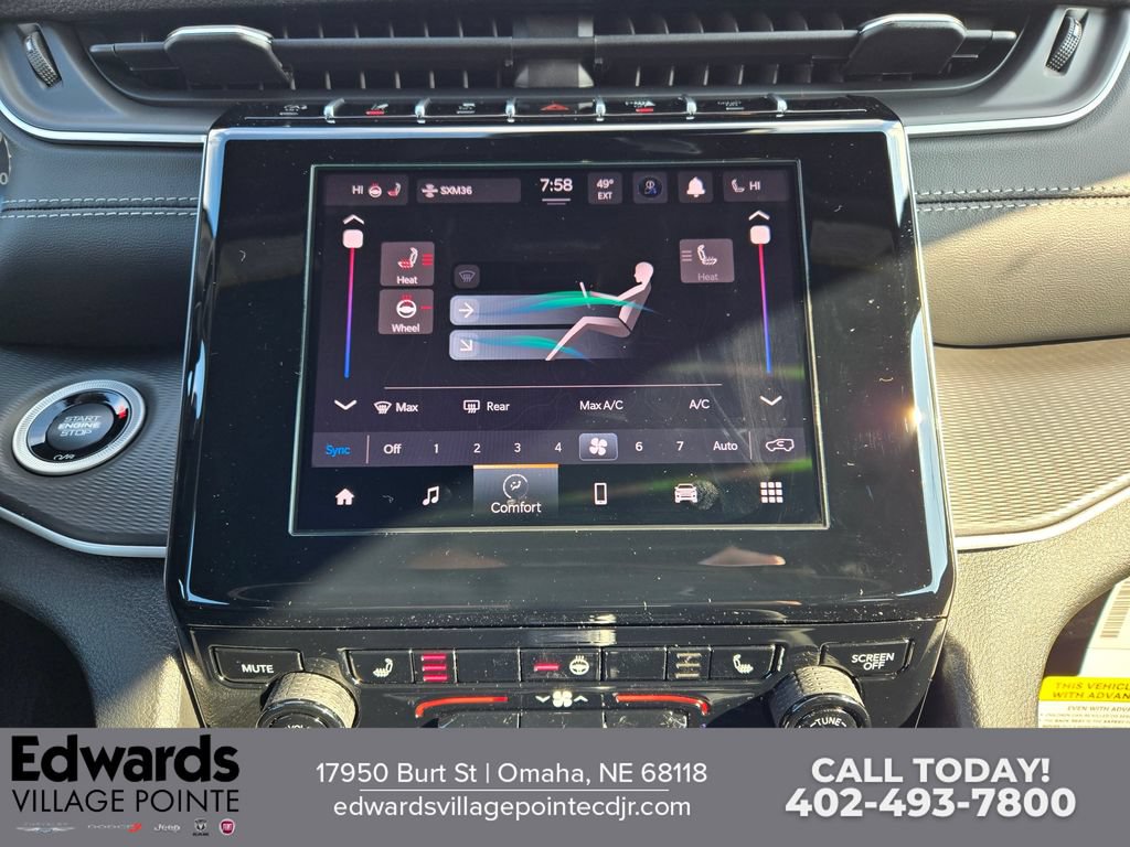 New 2025 Jeep Grand Cherokee Altitude AWD/4WD image 19