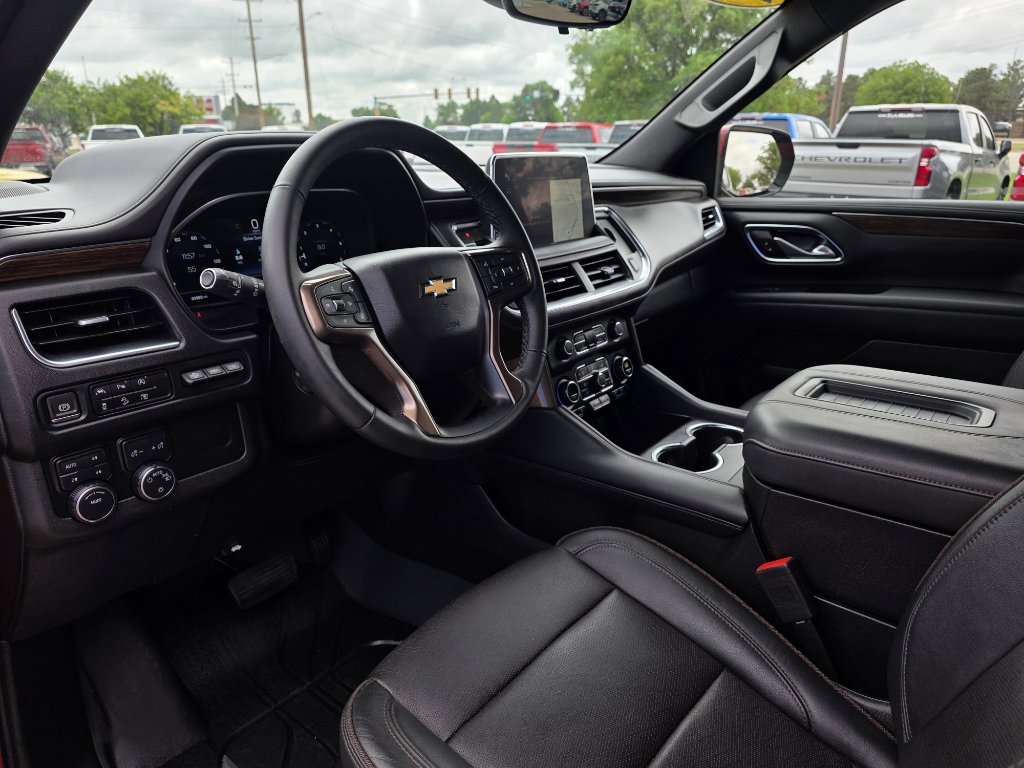 Certified 2024 Chevrolet Tahoe High Country w/ Premium Package 2 image 15