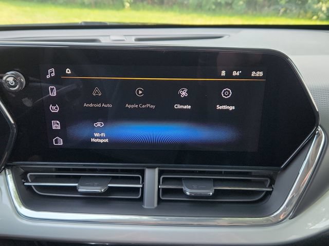 New 2026 Chevrolet Trax LT w/ Driver Confidence Package FWD image 27